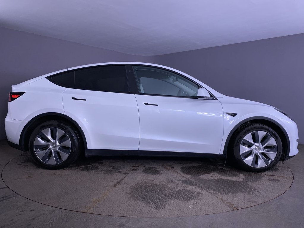 Used Tesla Model Y 2022 for sale - 77422170: Photo 9