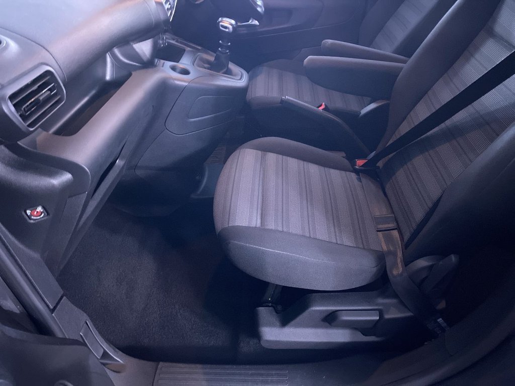 Used Vauxhall Combo Life 2022 for sale - 76546804: Photo 17