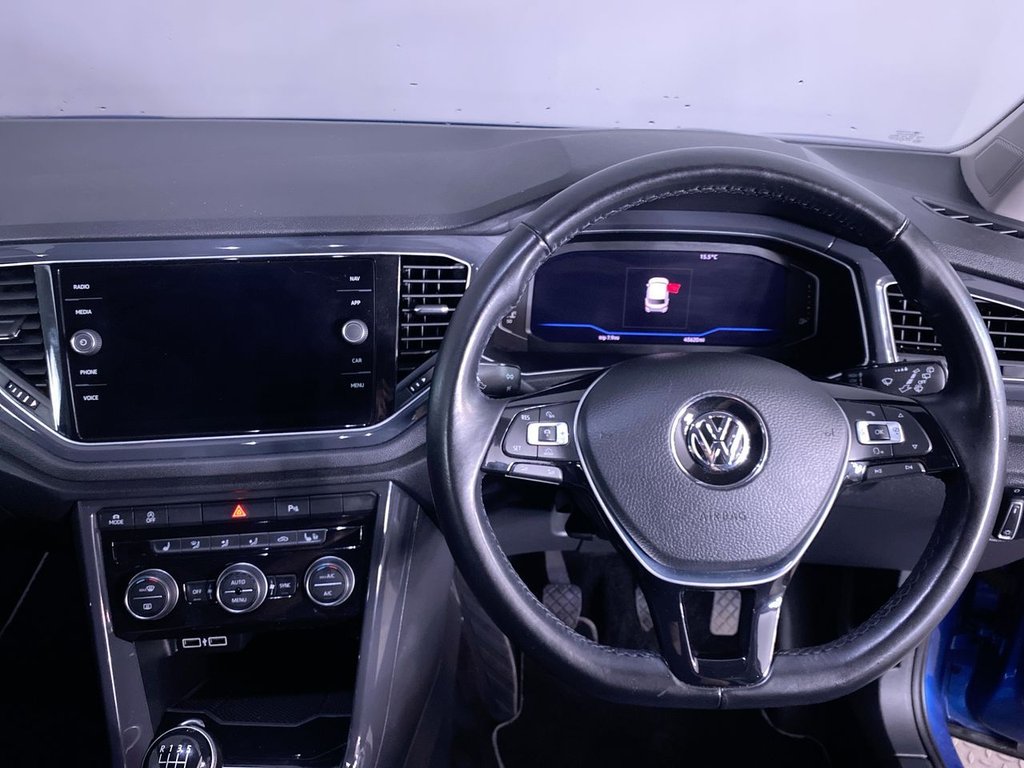 Used Volkswagen T-Roc 2018 for sale - 75912195: Photo 16