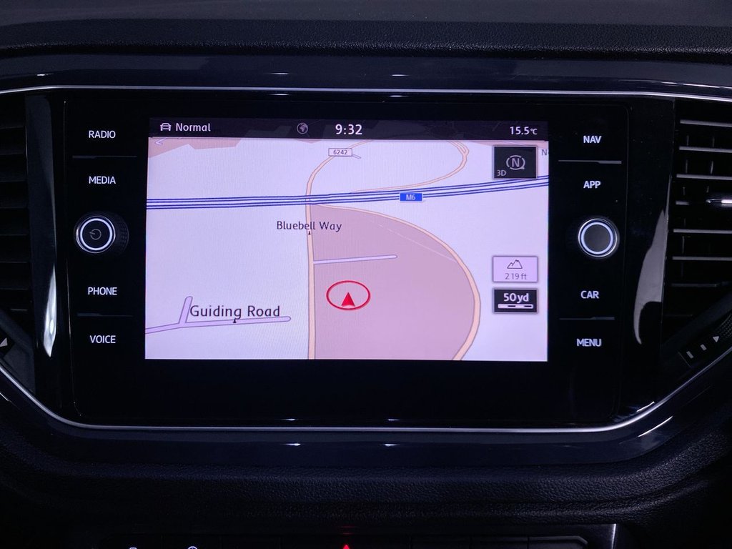 Used Volkswagen T-Roc 2018 for sale - 75912195: Photo 20