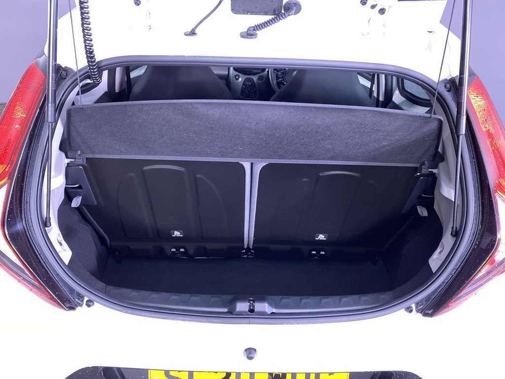 Used Toyota AYGO 2020 for sale - 76962210: Photo 13