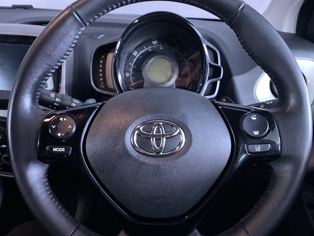 Used Toyota AYGO 2020 for sale - 76962210: Photo 22