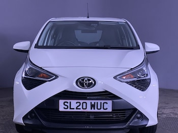 Used Toyota AYGO 2020 for sale - 76962210: Photo