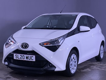 Used Toyota AYGO 2020 for sale - 76962210: Photo