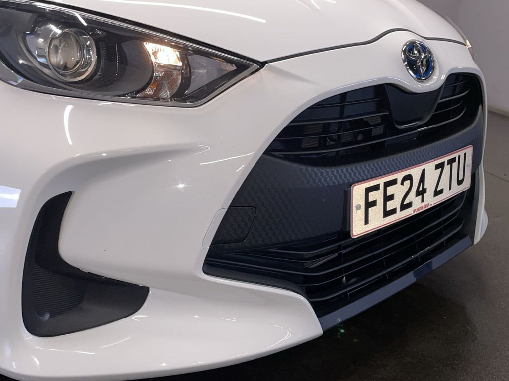 Used Toyota Yaris 2024 for sale - 77719420: Photo 11