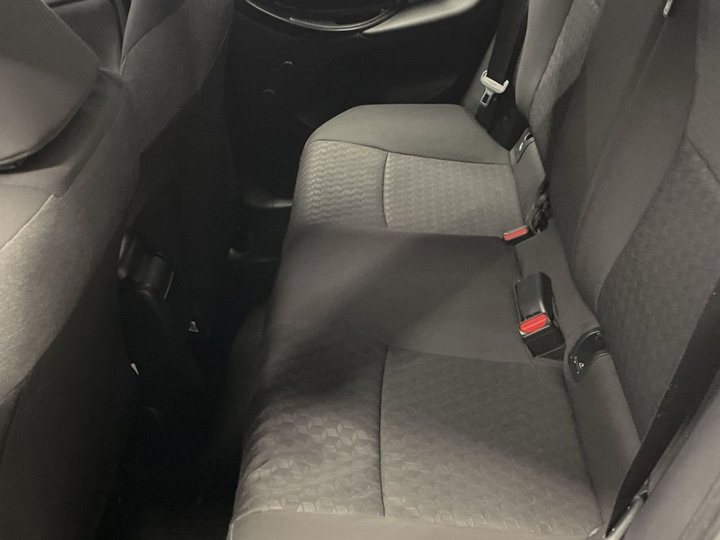 Used Toyota Yaris 2024 for sale - 77719420: Photo 18