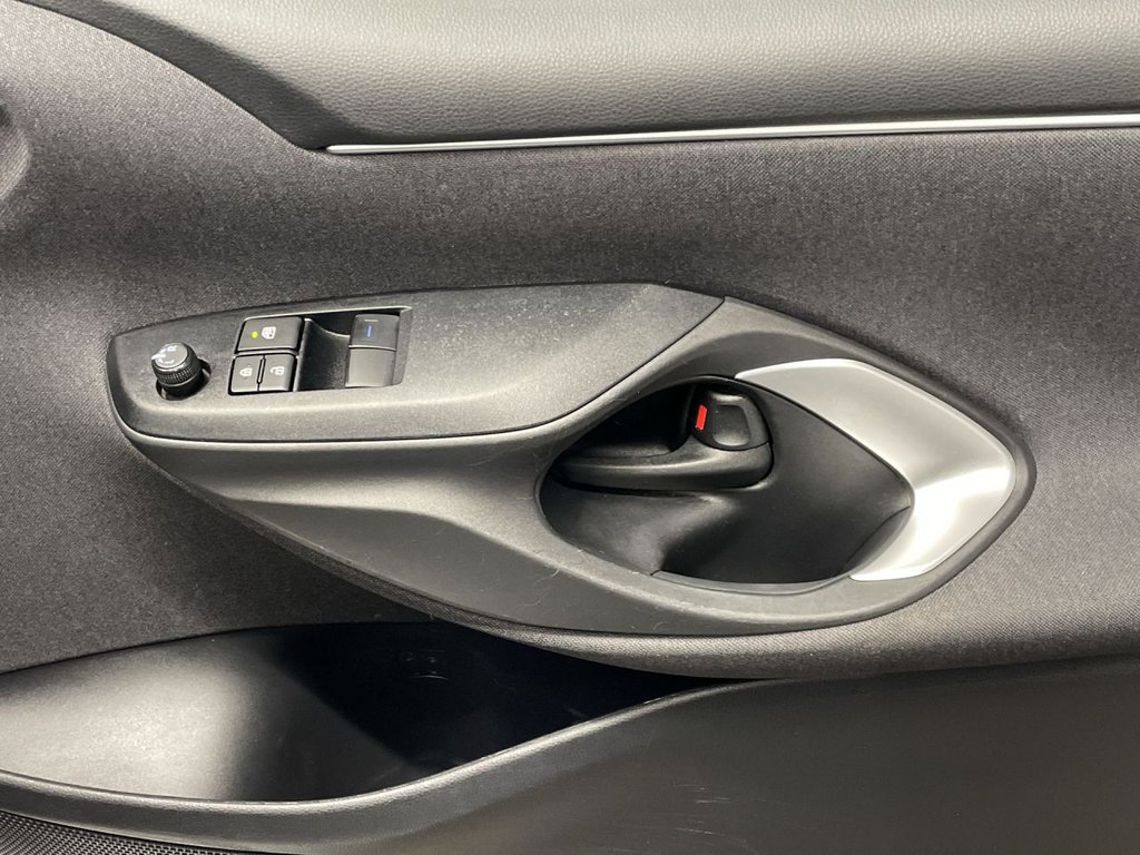 Used Toyota Yaris 2024 for sale - 77719420: Photo 23