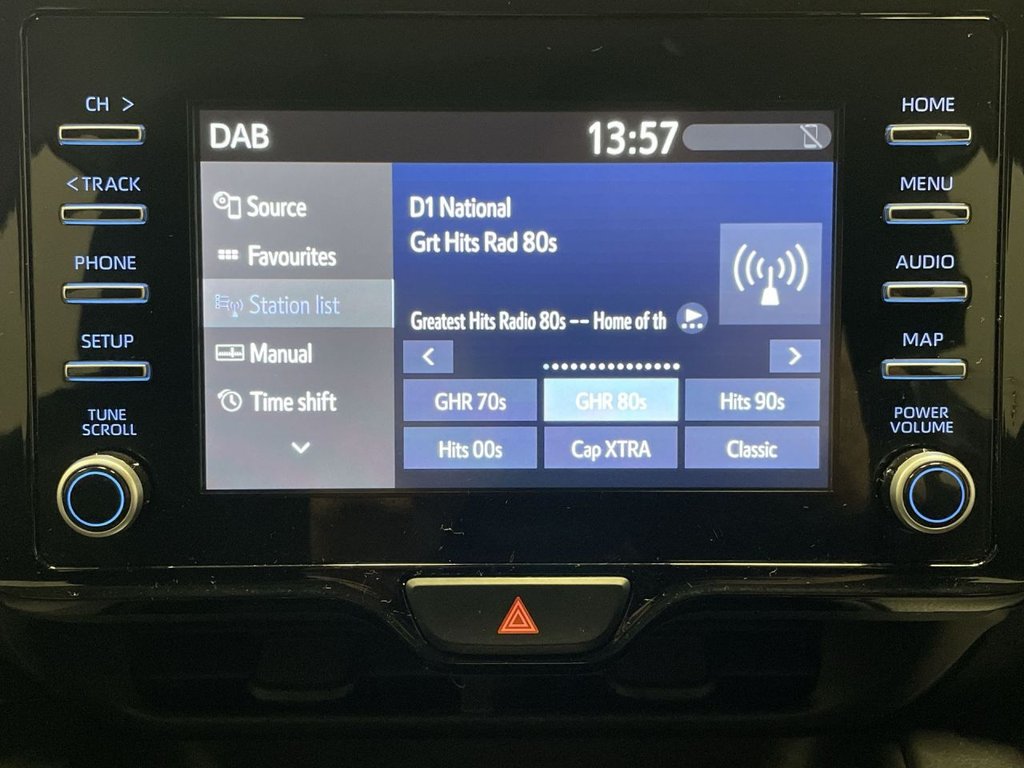 Used Toyota Yaris 2024 for sale - 77719420: Photo 25