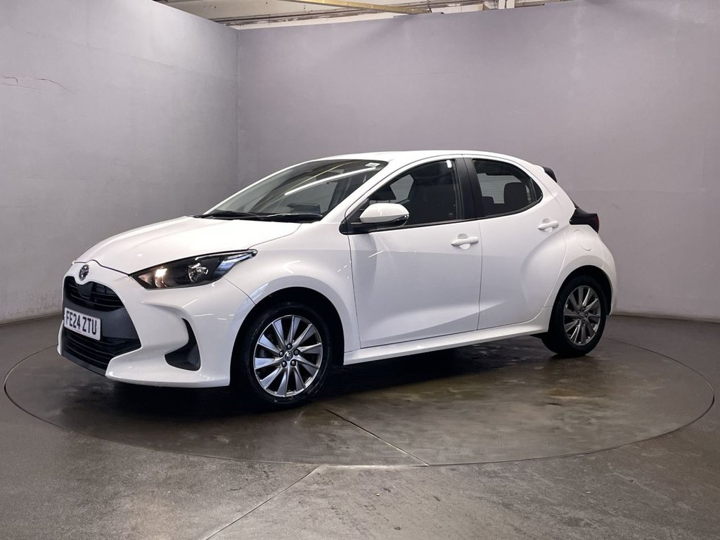 Used Toyota Yaris 2024 for sale - 77719420: Photo 4