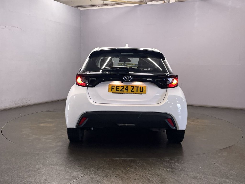 Used Toyota Yaris 2024 for sale - 77719420: Photo 7