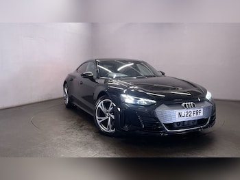 2022 (22) - 390kW Quattro 93kWh 4dr Auto