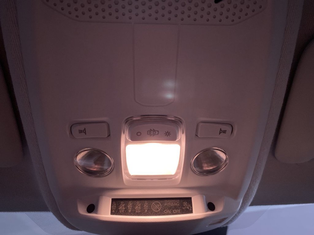 Used Vauxhall Corsa 2023 for sale - 76345931: Photo 18