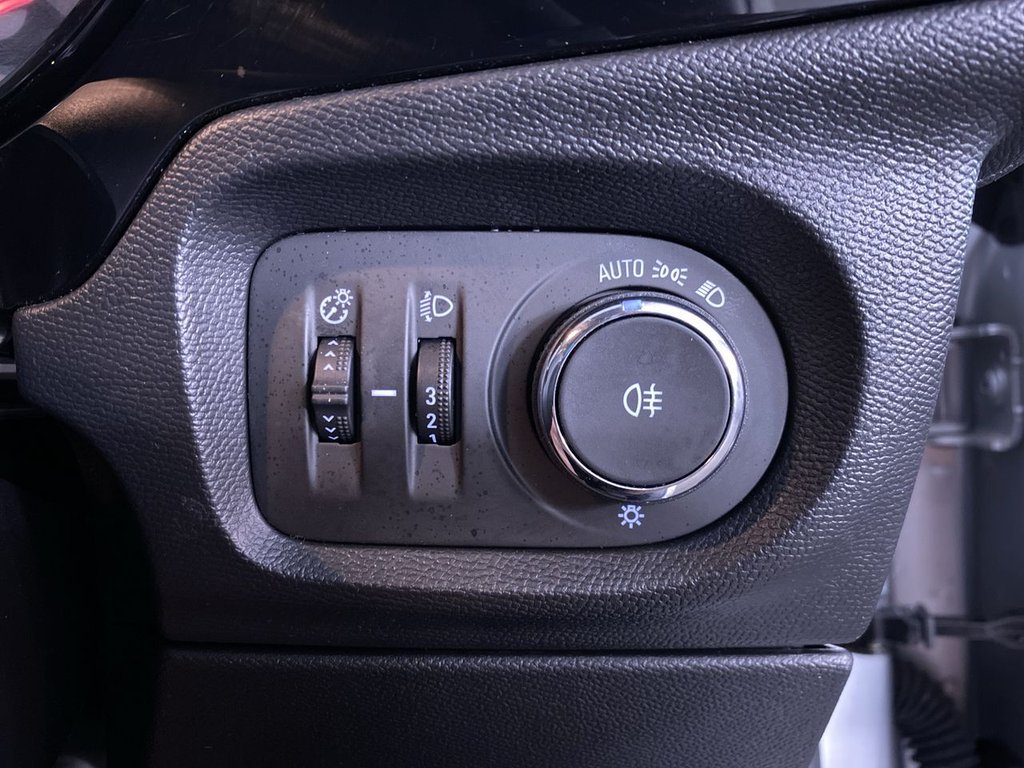 Used Vauxhall Corsa 2023 for sale - 76345931: Photo 23