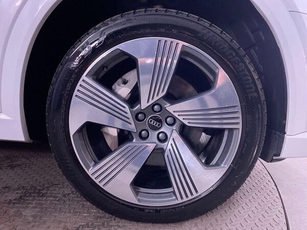 Used Audi e-tron 2022 for sale - 76210404: Photo 19