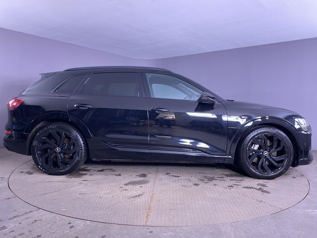 Used Audi e-tron 2021 for sale - 77369283: Photo 9