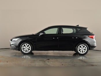 Used SEAT Leon 2022 for sale - 76267144: Photo 2