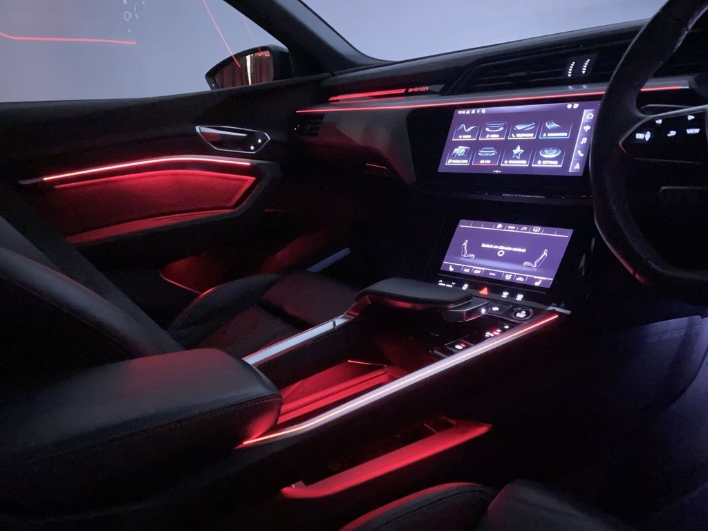 Used Audi e-tron 2022 for sale - 76496689: Photo 24