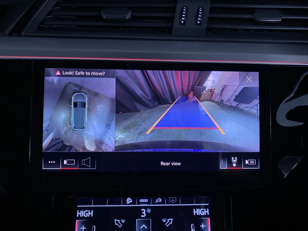 Used Audi e-tron 2021 for sale - 76783493: Photo 24