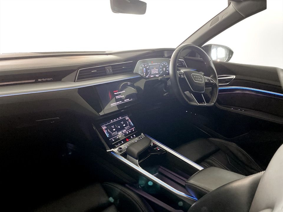 Used Audi e-tron 2023 for sale - 77655061: Photo 14