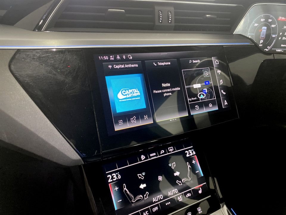 Used Audi e-tron 2023 for sale - 77655061: Photo 15