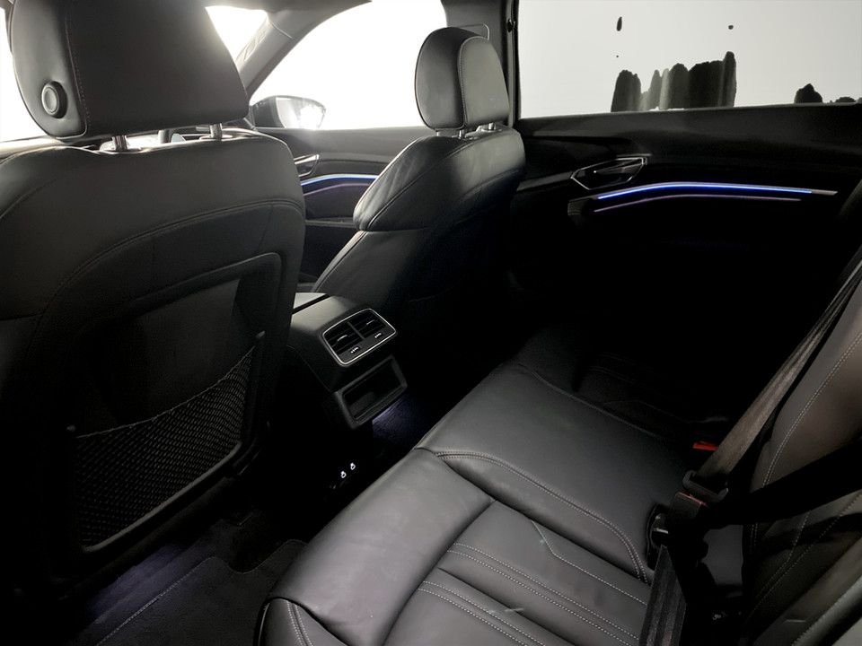 Used Audi e-tron 2023 for sale - 77655061: Photo 19