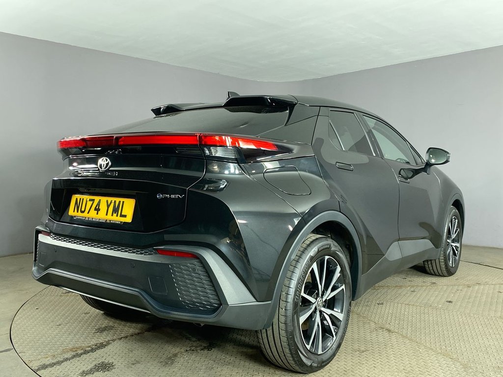 Used Toyota C-HR 2024 for sale - 77110719: Photo 8