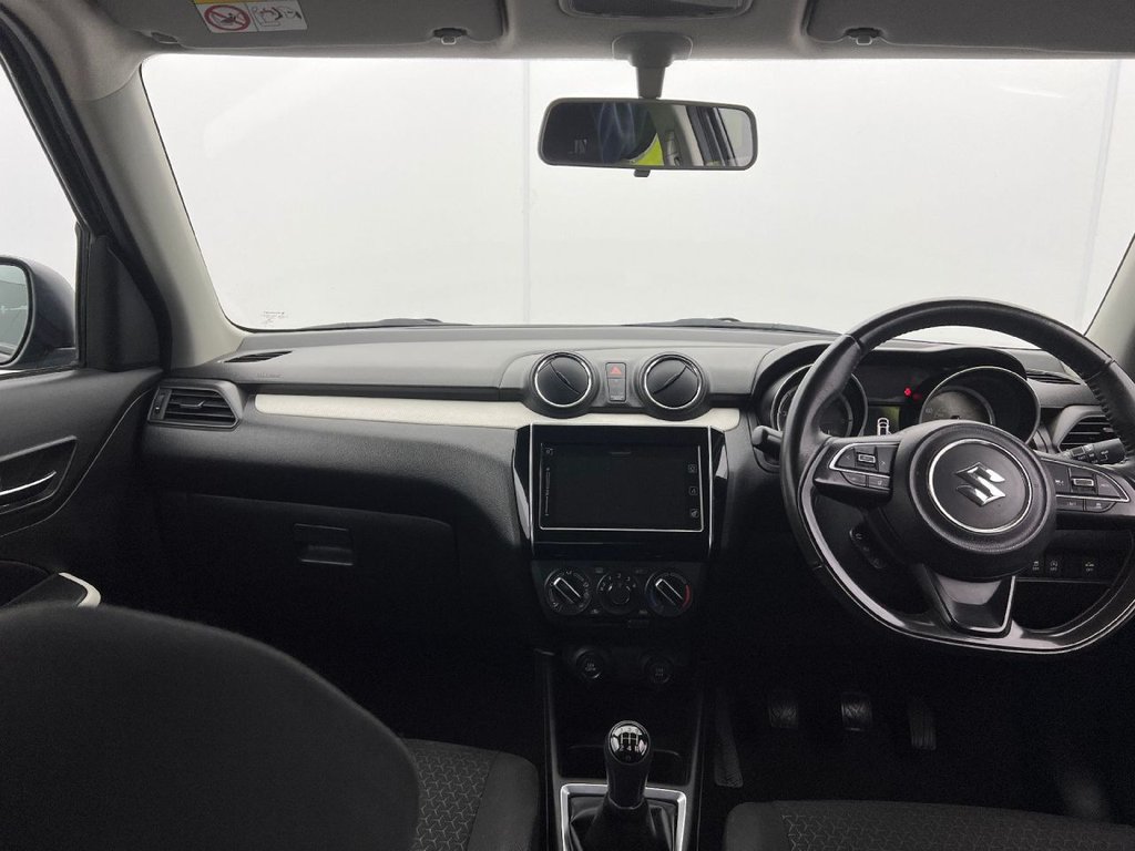 Used Suzuki Swift 2022 for sale - 76985735: Photo 10