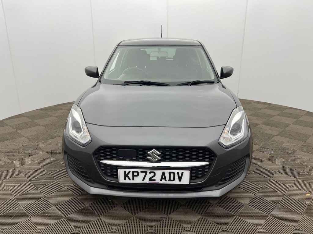 Used Suzuki Swift 2022 for sale - 76985735: Photo 3