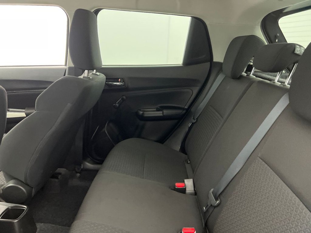 Used Suzuki Swift 2022 for sale - 76985735: Photo 8