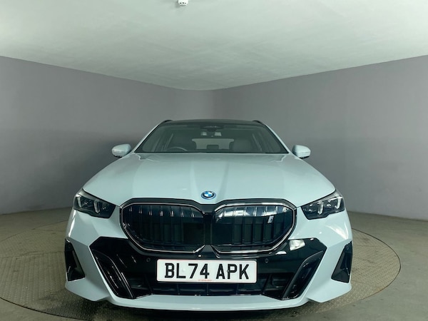 Used BMW i5 2024 for sale - 75194625: Photo 3