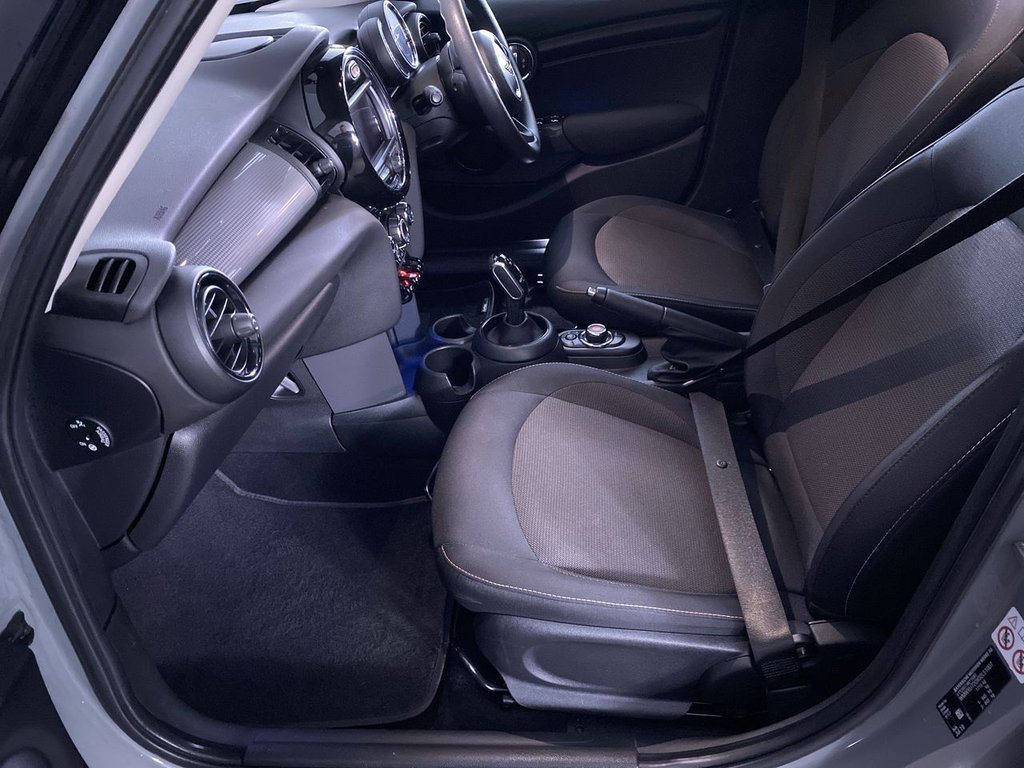 Used MINI Hatch 2019 for sale - 76783912: Photo 17