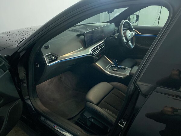 Used BMW i4 2022 for sale - 75122522: Photo 17