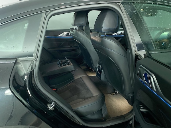 Used BMW i4 2022 for sale - 75122522: Photo 19