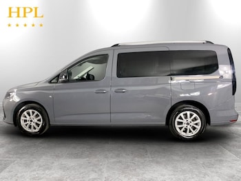 Used Ford Grand Tourneo Connect 2023 for sale - 79209630: Photo