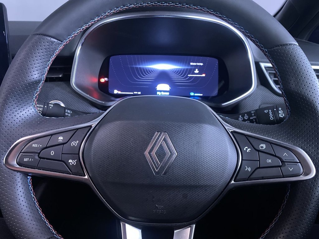 Used Renault Clio 2025 for sale - 76570352: Photo 22