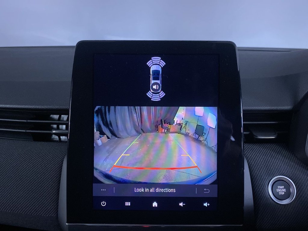 Used Renault Clio 2025 for sale - 76570352: Photo 24