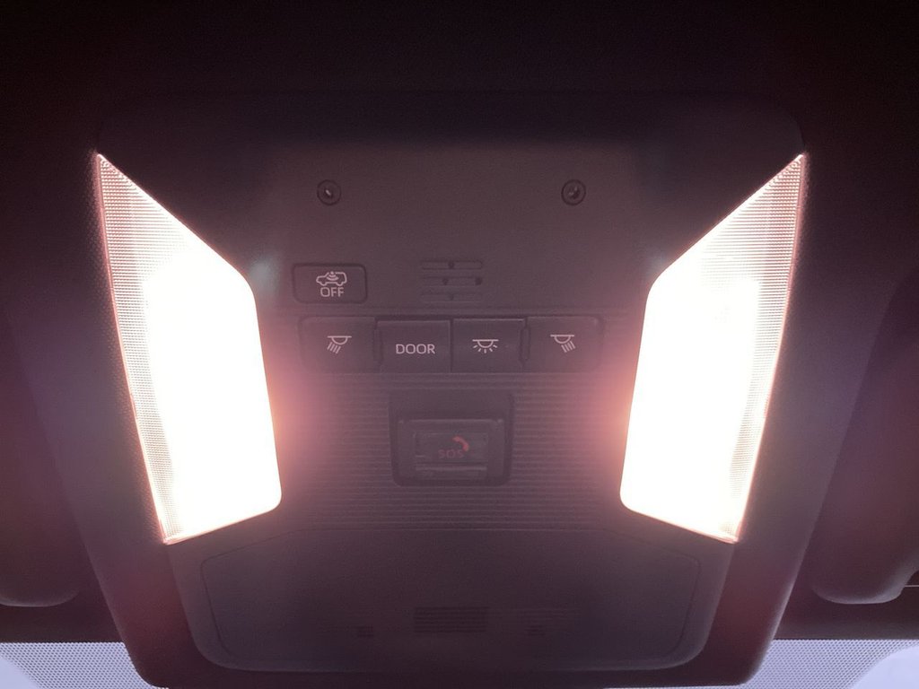 Used Toyota RAV4 2020 for sale - 77341968: Photo 18