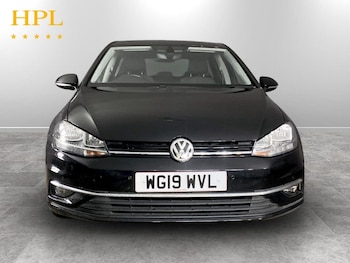 Used Volkswagen Golf 2019 for sale - 79059370: Photo