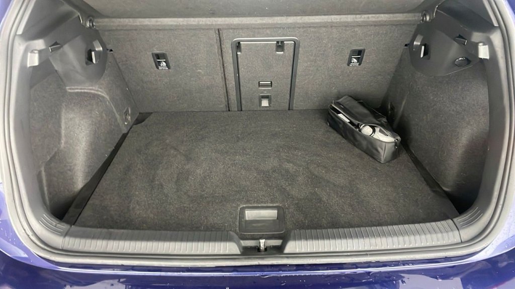 Used Volkswagen Golf 2022 for sale - 76386270: Photo 5