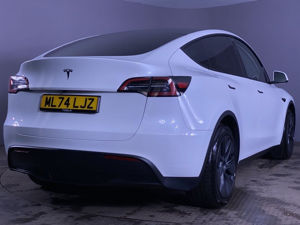 Used Tesla Model Y 2024 for sale - 77227449: Photo 15