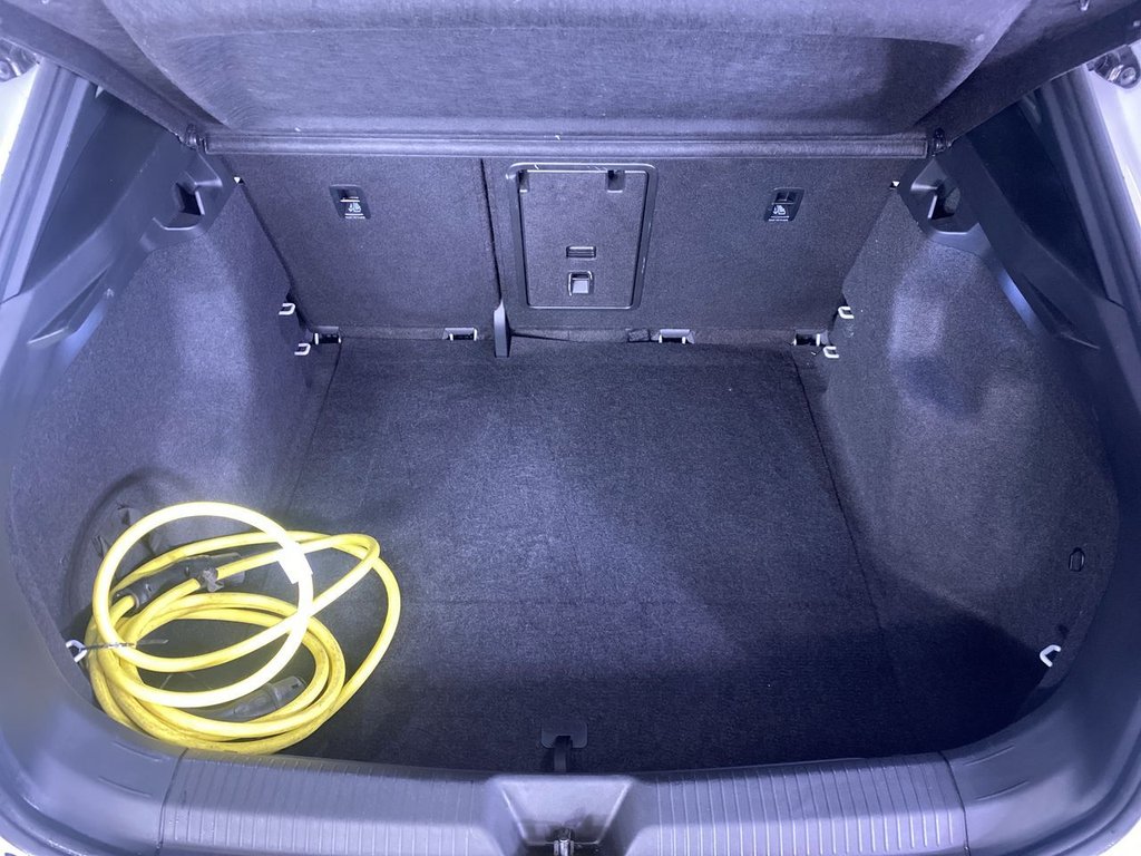 Used Volkswagen ID.4 2023 for sale - 76454378: Photo 13