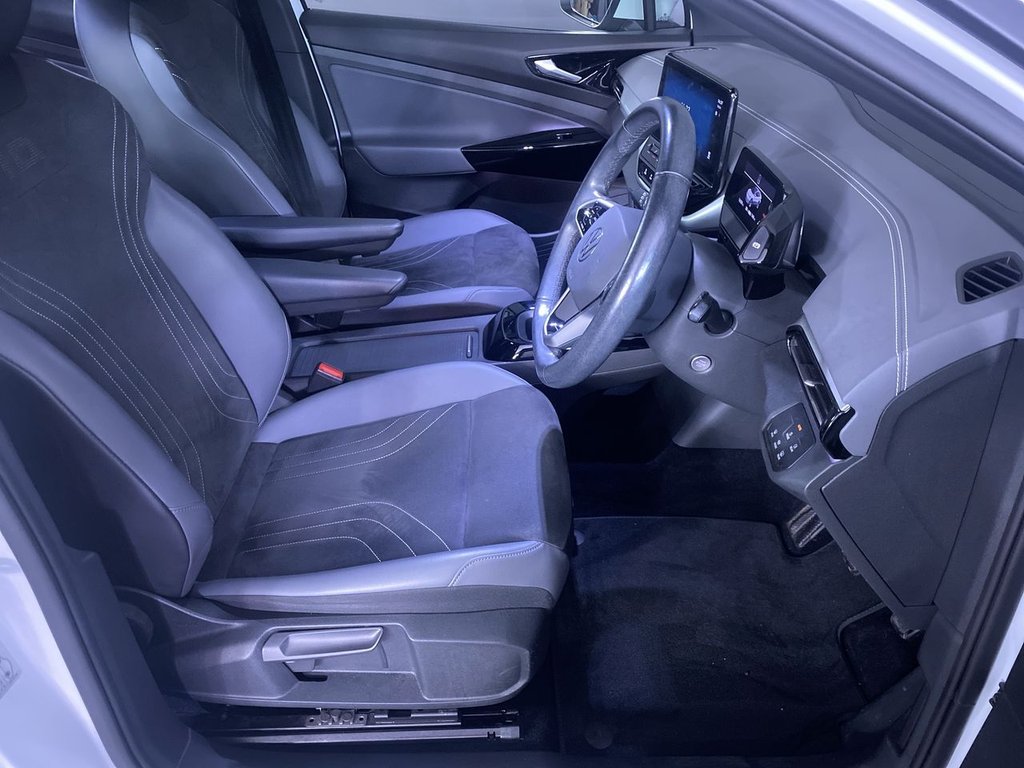 Used Volkswagen ID.4 2023 for sale - 76454378: Photo 15