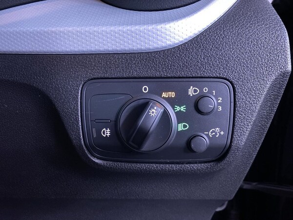 Used Audi Q2 2020 for sale - 76323262: Photo 23