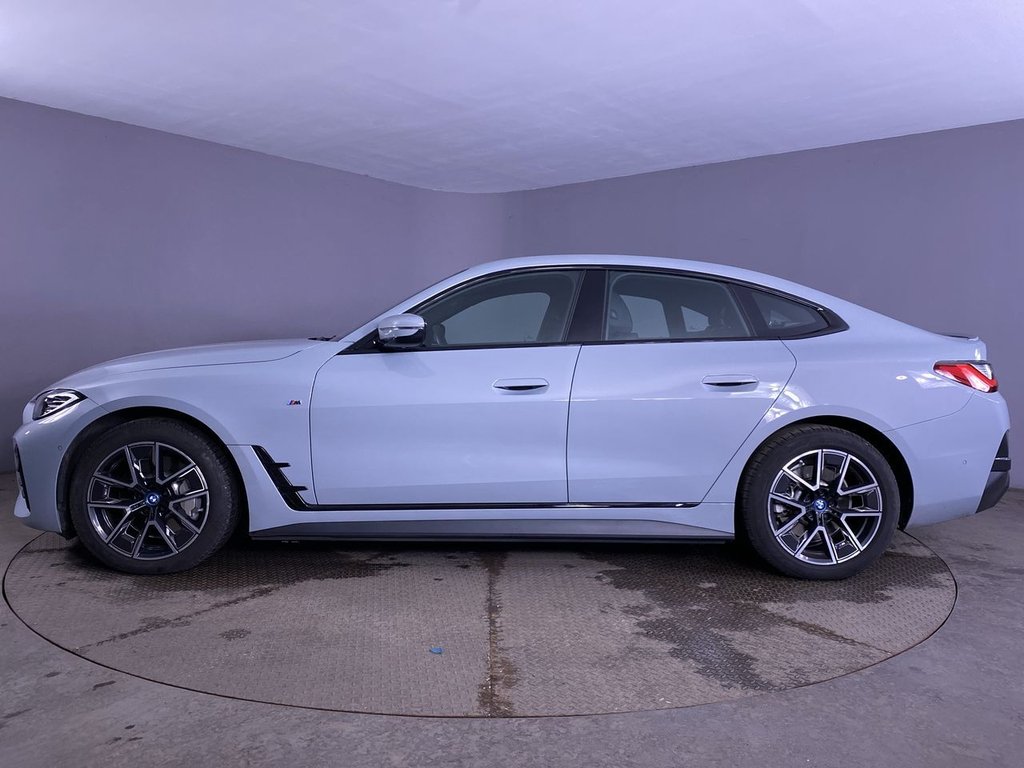 Used BMW i4 2022 for sale - 77302365: Photo 12