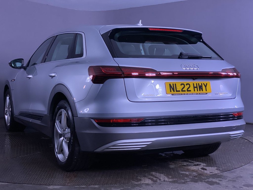 Used Audi e-tron 2022 for sale - 78068308: Photo 6