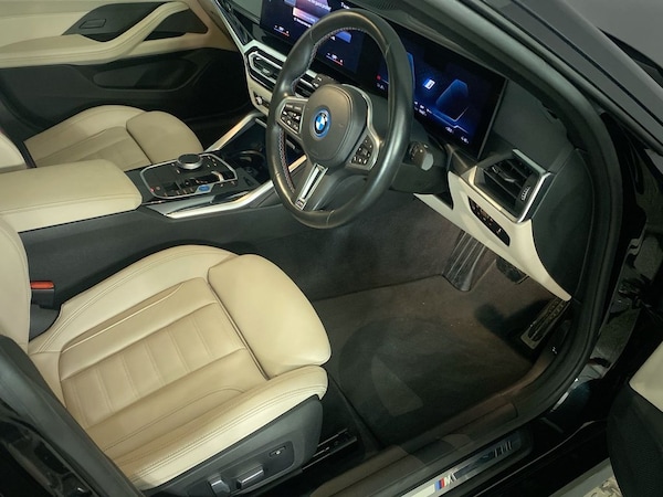 Used BMW i4 2023 for sale - 75286977: Photo 15