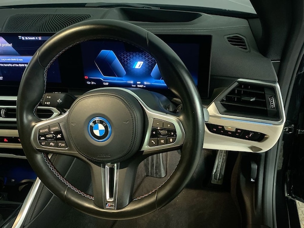 Used BMW i4 2023 for sale - 75286977: Photo 16