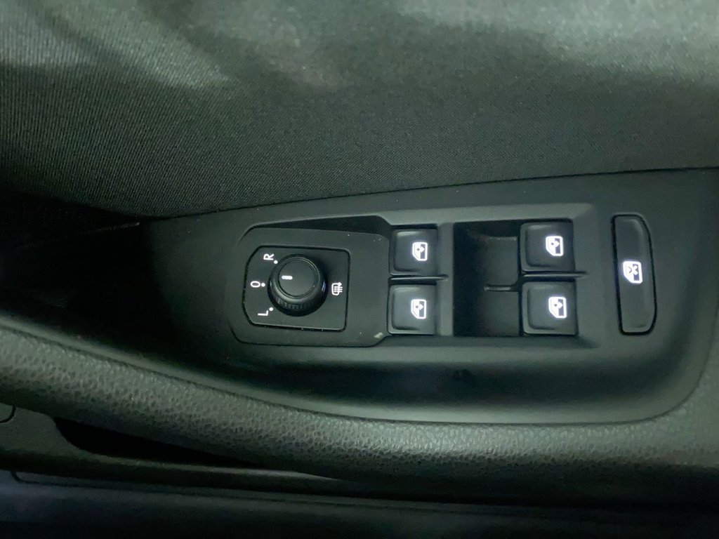 Used Volkswagen Passat 2021 for sale - 76410330: Photo 25