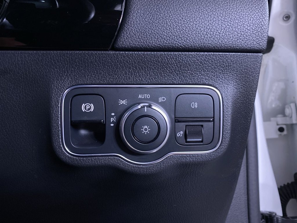 Used Mercedes-Benz B Class 2021 for sale - 76303959: Photo 23