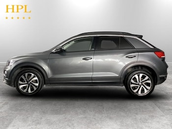 Used Volkswagen T-Roc 2021 for sale - 79103687: Photo